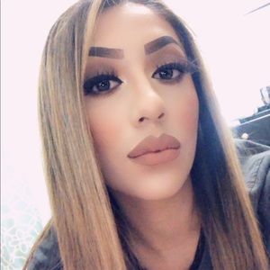 Meet your Posher, Jasmin